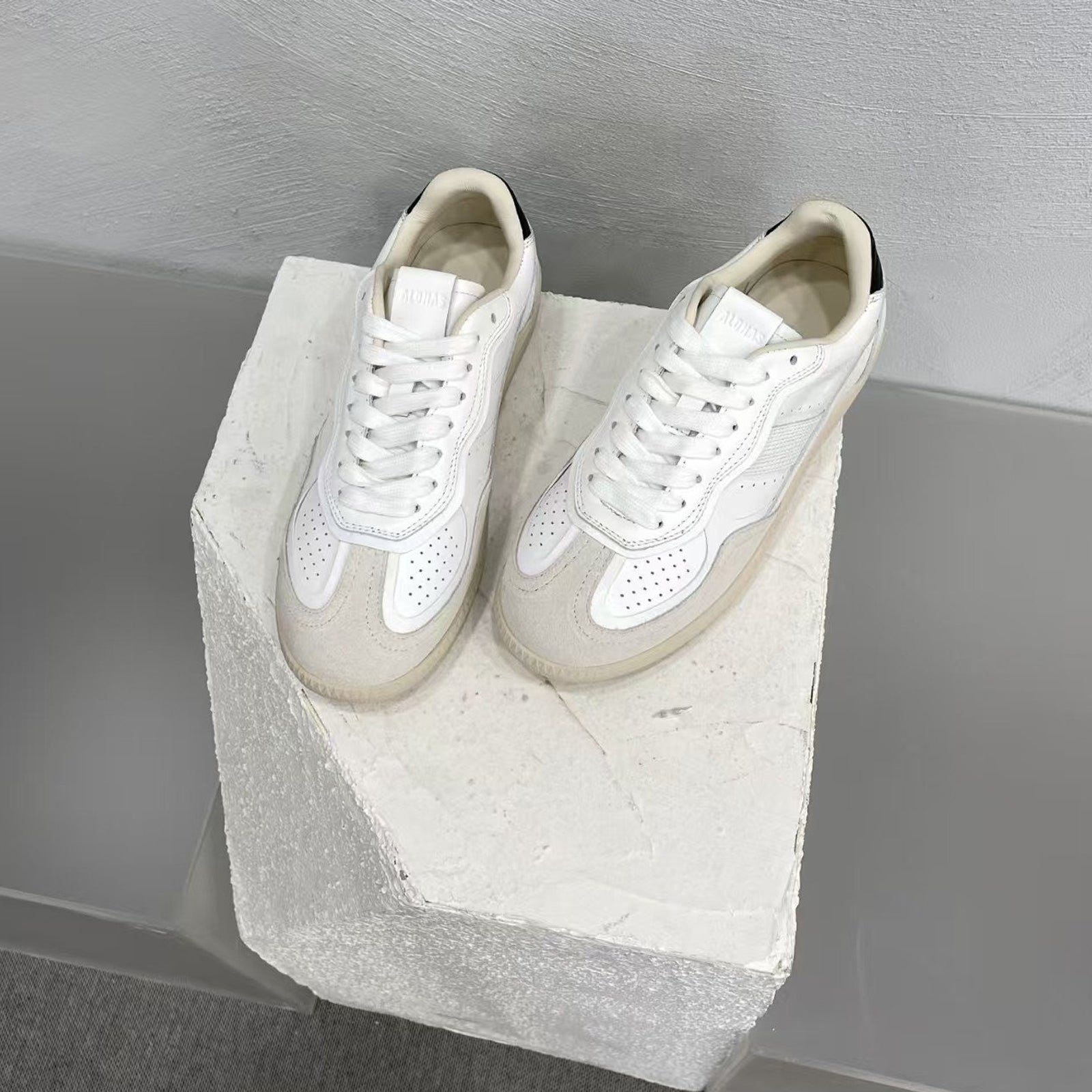 Alohas TB.490 White Leather Sneakers – Original Com