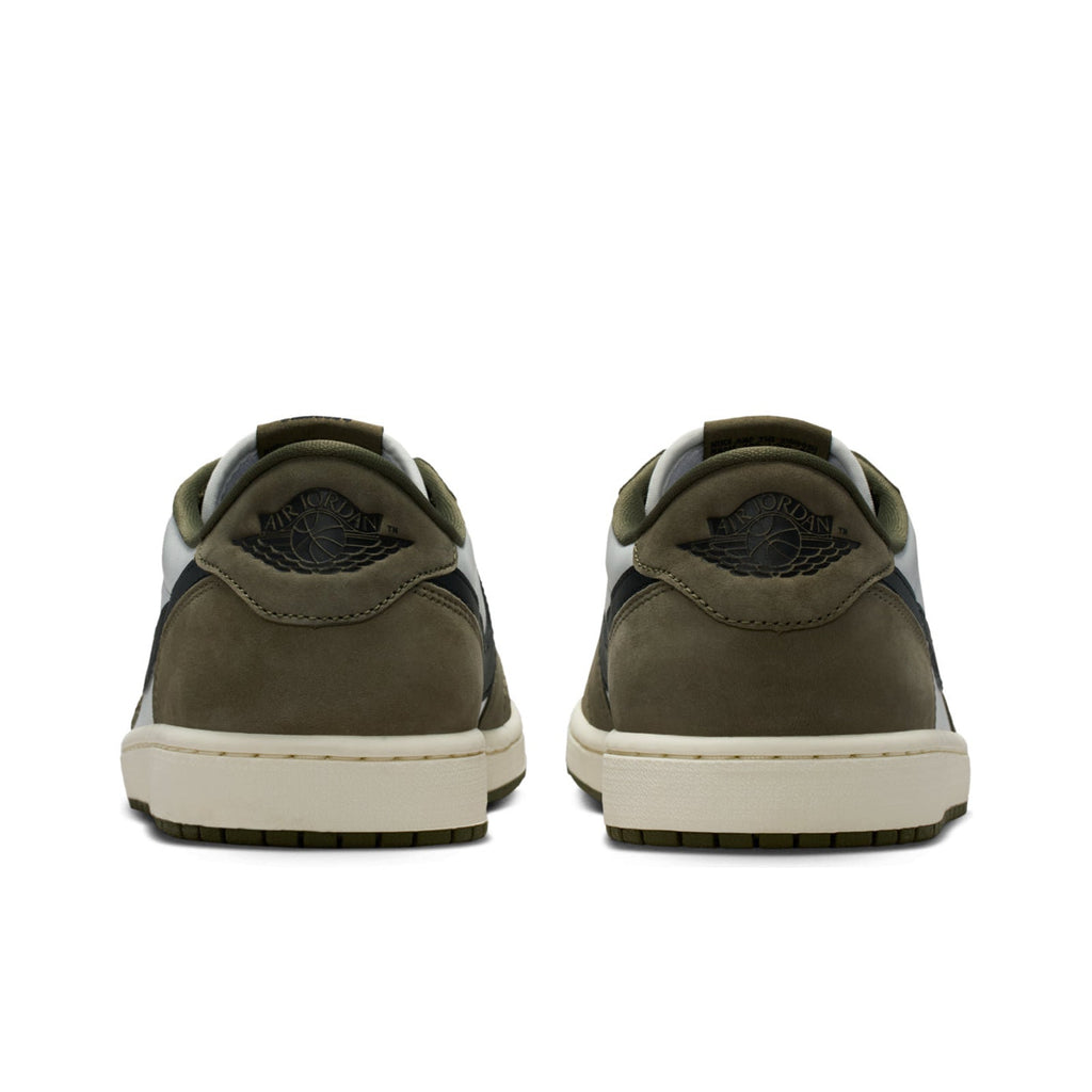 Air Jordan 1 Low OG 'Medium Olive' HQ6998-200