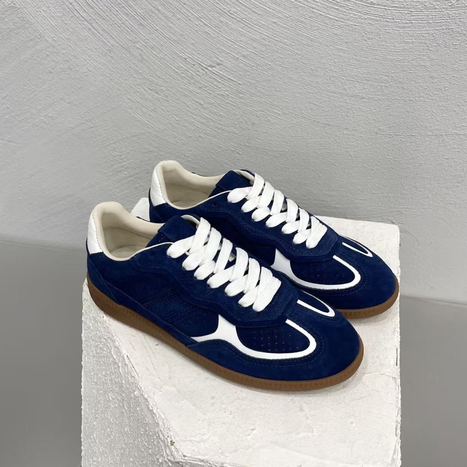 Alohas TB.490 Rife Sheen Blue Suede & Nylon Sneakers – Low Top