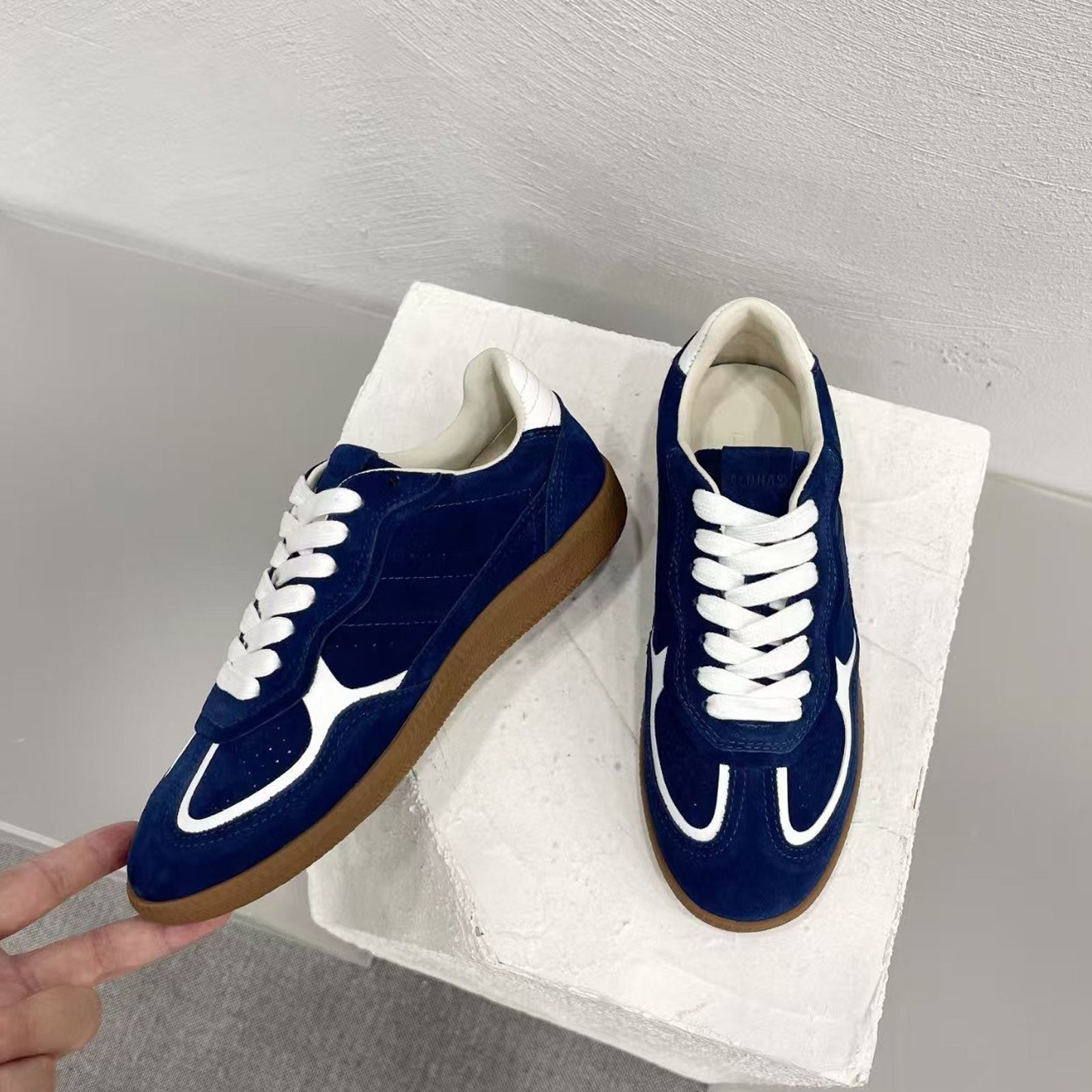 Alohas TB.490 Rife Sheen Blue Suede & Nylon Sneakers – Low Top