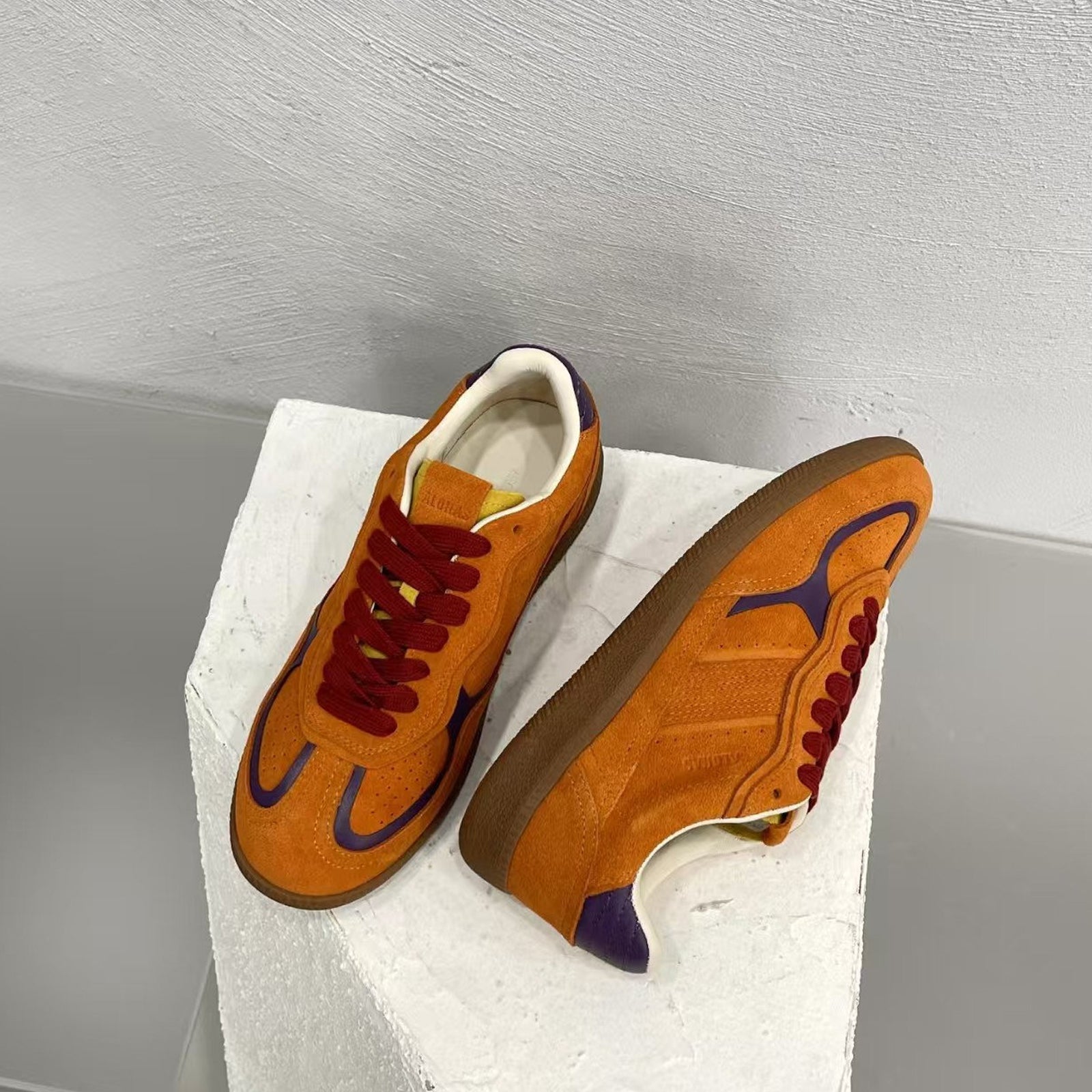 Alohas TB.490 Rife Orange Suede Sneakers – Low Top Women