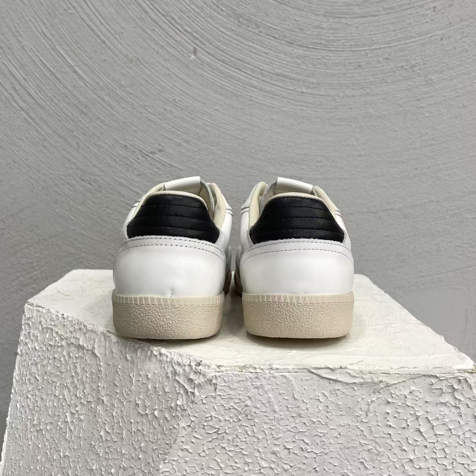 Alohas TB.490 White Leather Sneakers – Original Com