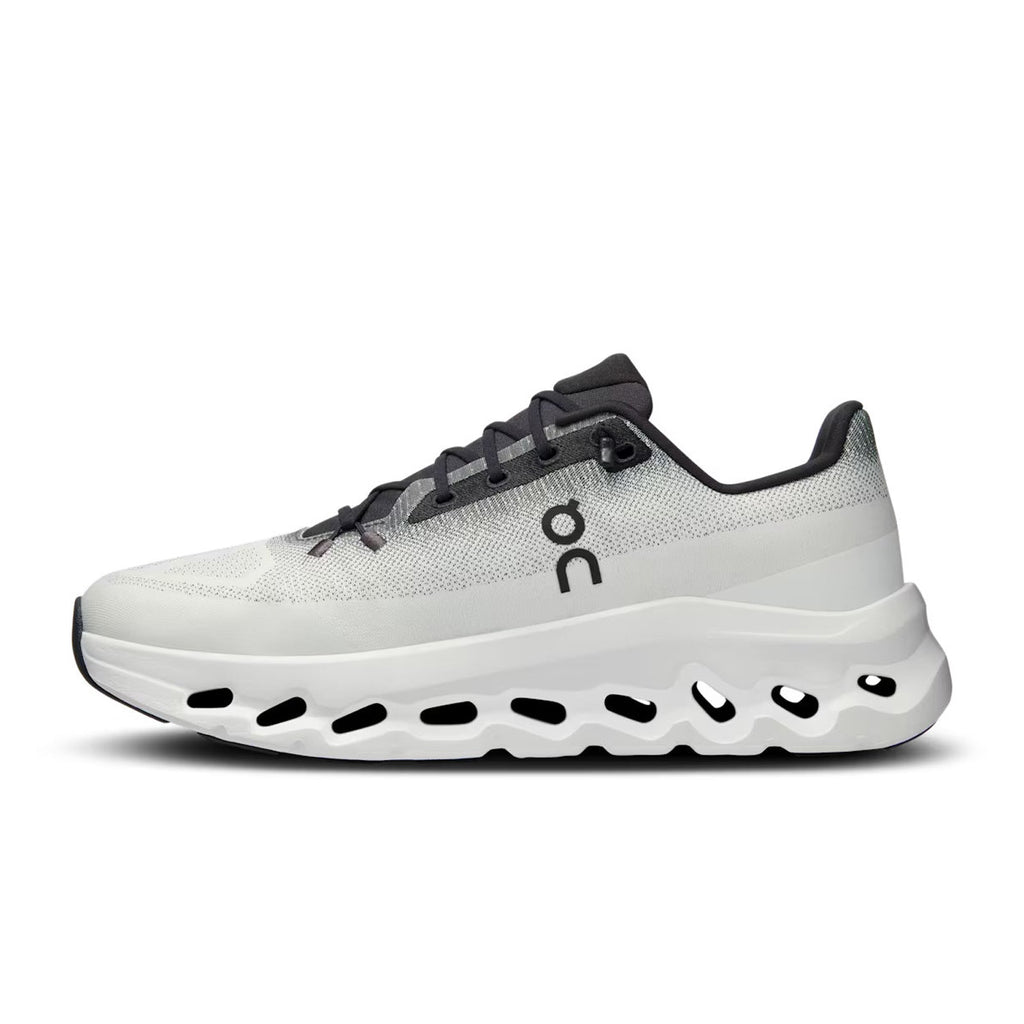 ON Cloudtilt 'Black / Ivory' Lifestyle Sneakers (3ME10101430)