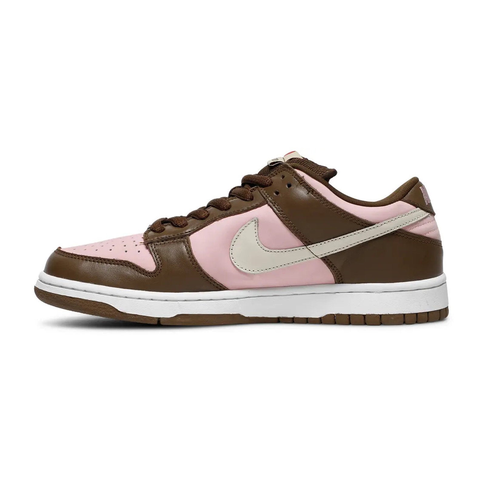 Nike x Stüssy SB Dunk Low Pro 'Cherry' Sneakers (304292-671)