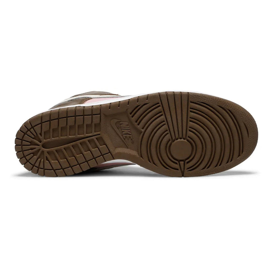 Nike x Stüssy SB Dunk Low Pro 'Cherry' Sneakers (304292-671)
