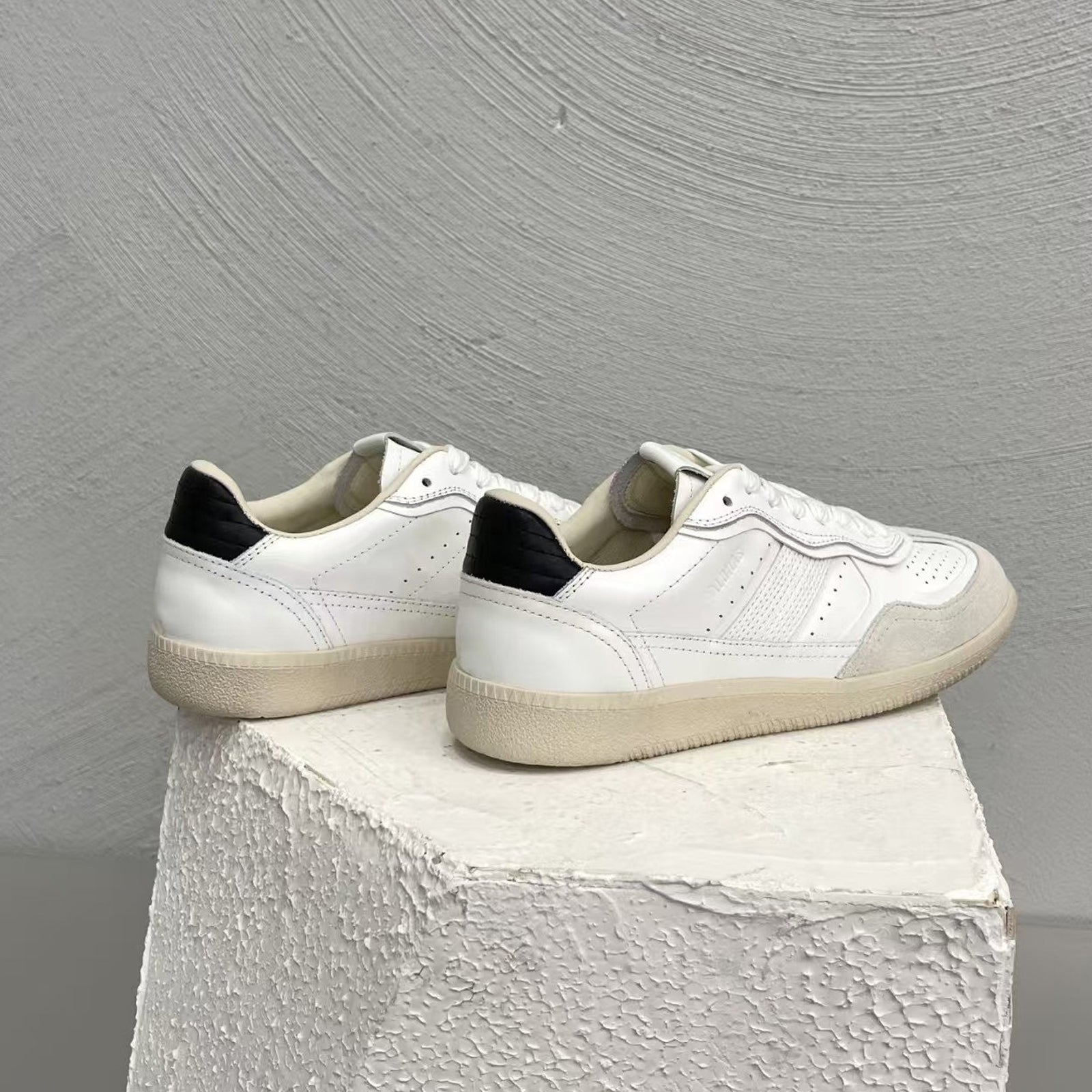 Alohas TB.490 White Leather Sneakers – Original Com