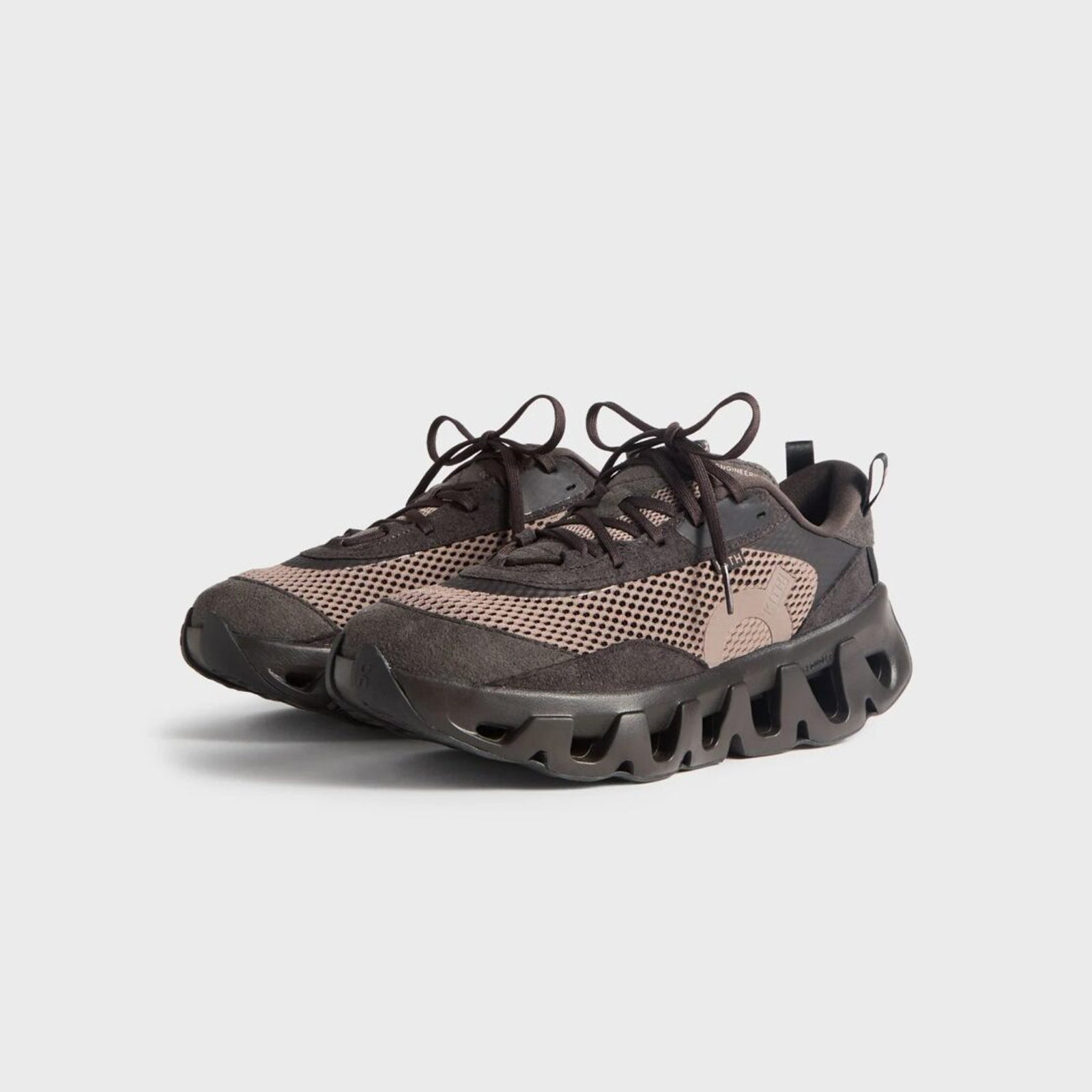 Kith for ON K-Tech 2 'Thorn / Ganache' Collaborative Sneakers (3MG10844969)