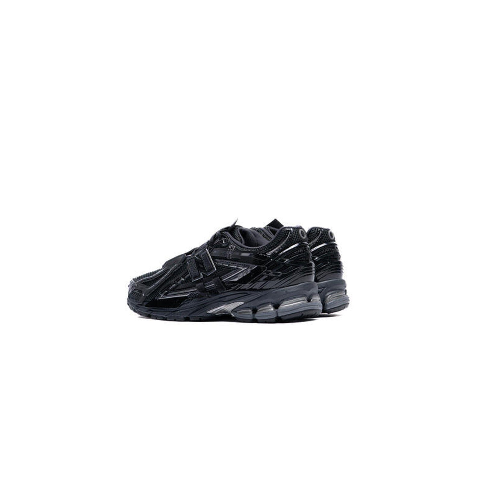 New Balance 1906A 'Black / Dark Silver Metallic' Sneakers (M1906AF)