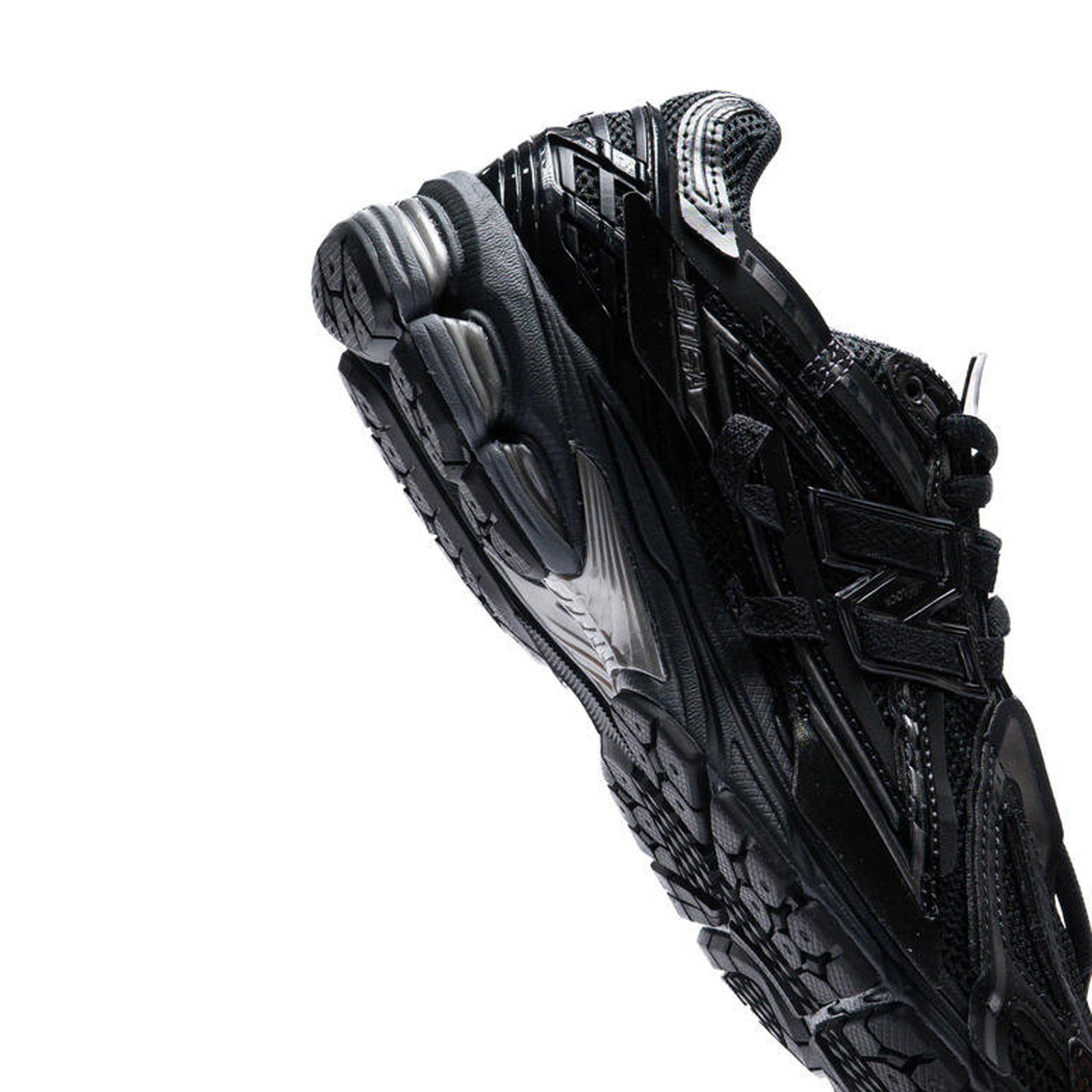 New Balance 1906A 'Black / Dark Silver Metallic' Sneakers (M1906AF)