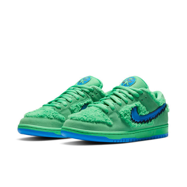 Nike SB Dunk Low x Grateful Dead 'Green Bears' Sneakers (CJ5378-300)