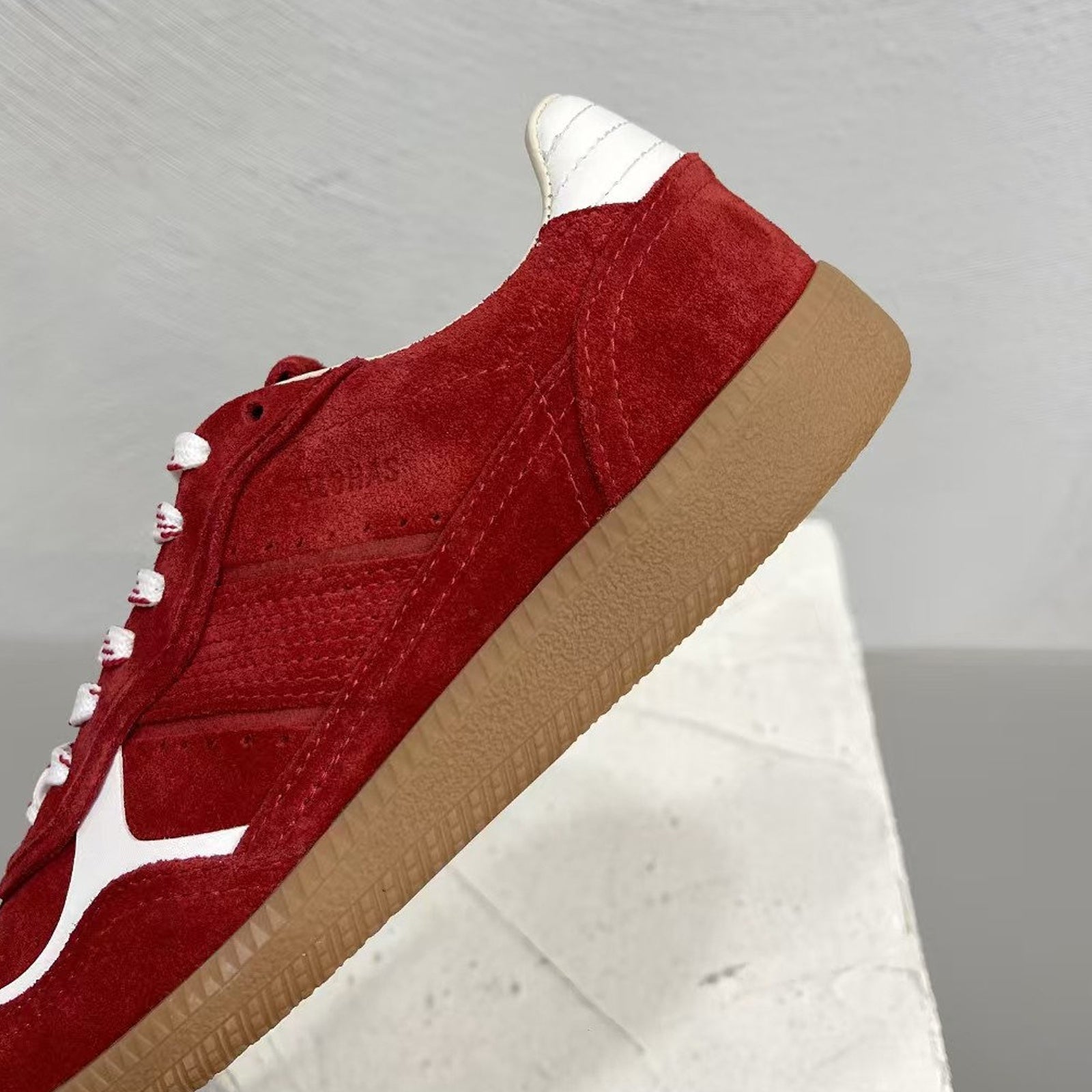Alohas TB.490 Rife Sheen Red Suede & Nylon Sneakers – Low Top