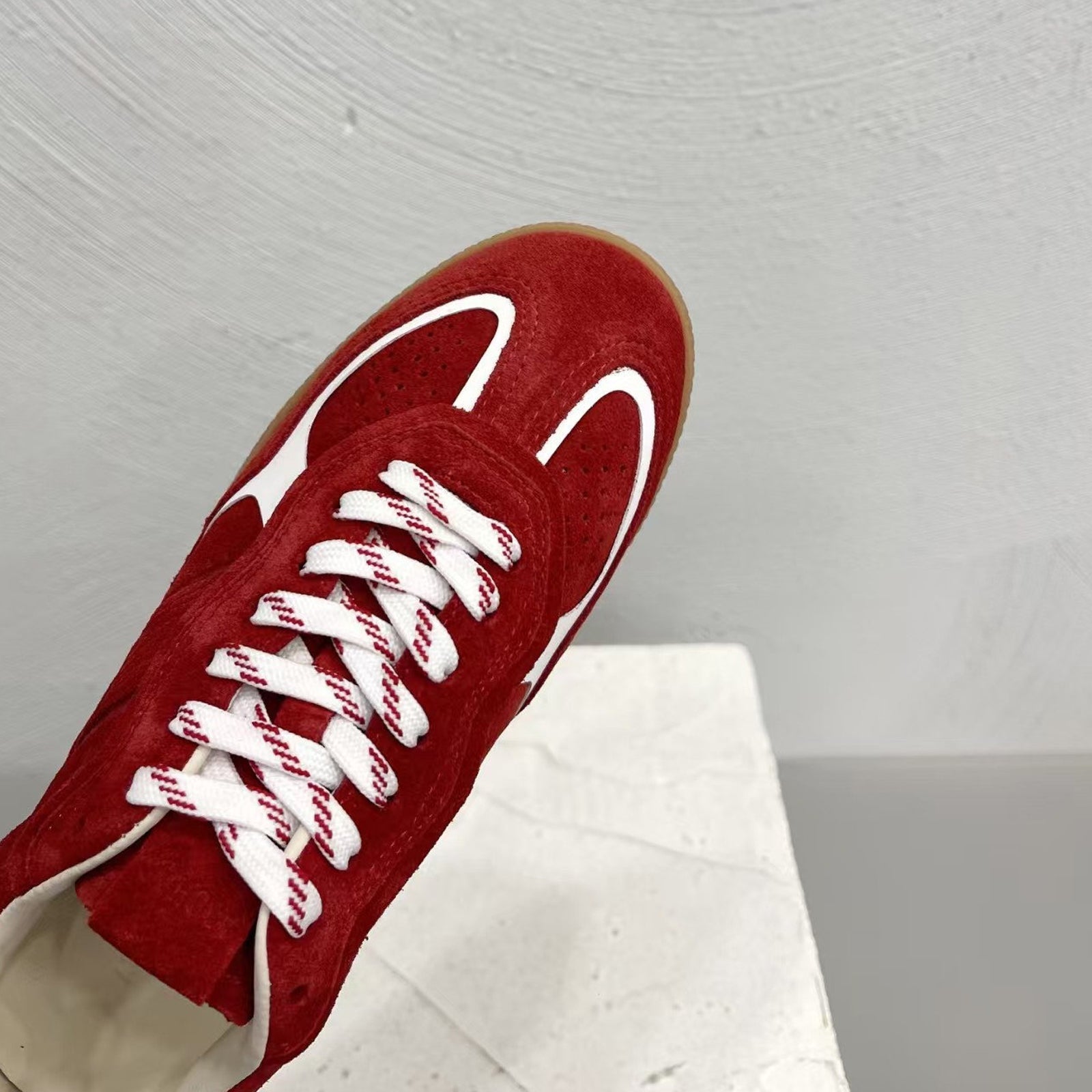 Alohas TB.490 Rife Sheen Red Suede & Nylon Sneakers – Low Top